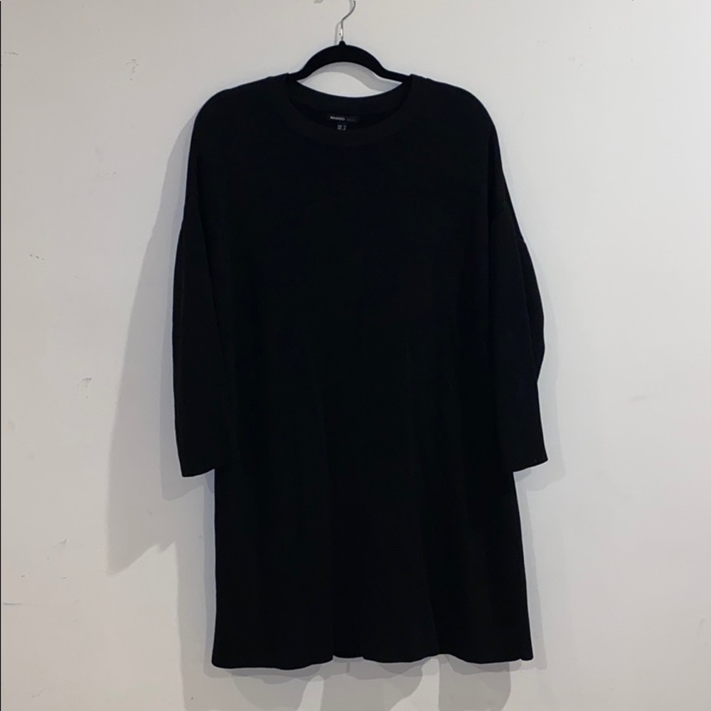 Black Long Sleeved Oversized Sweater Dress